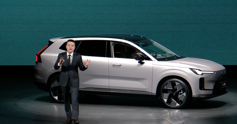 26.99万的沃尔沃XC70，手把手教BBA卖混动？