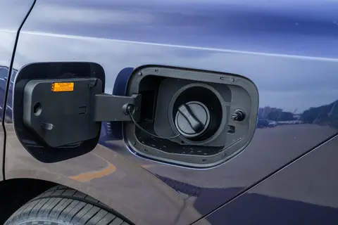 真三排六座SUV，20万内值得选吗？深度体验奕派eπ008