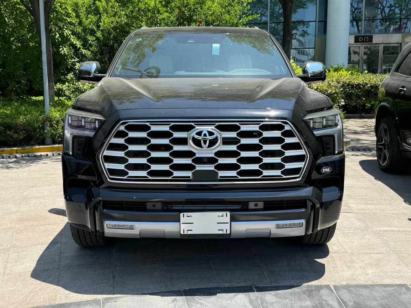 红杉加版 全部在售 2025款 2024款 2023款 2022款 2018款 2017款2024款加版丰田红杉现车优惠多90万起售