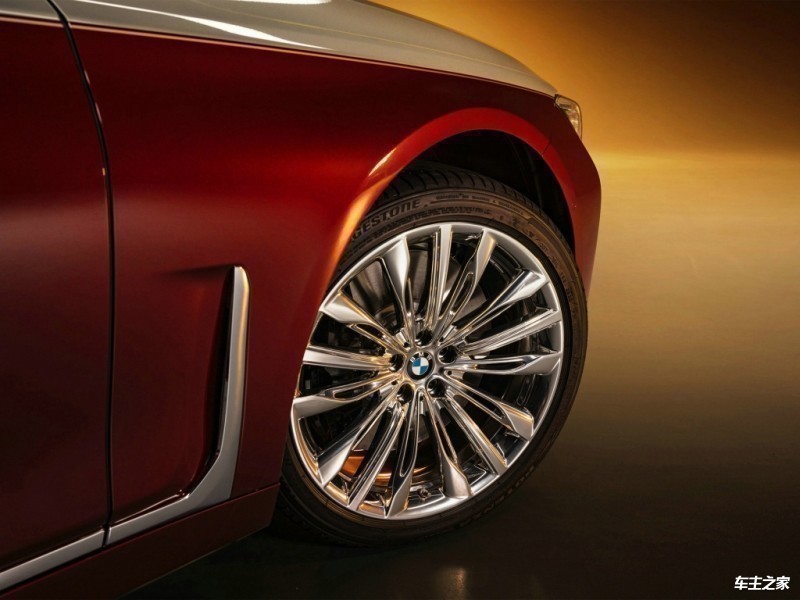 宝马7系 全部在售 2026款 2023款 2022款 2021款 2019款 2018款成都宝马7系售价66.80万起 优惠高达25.00万