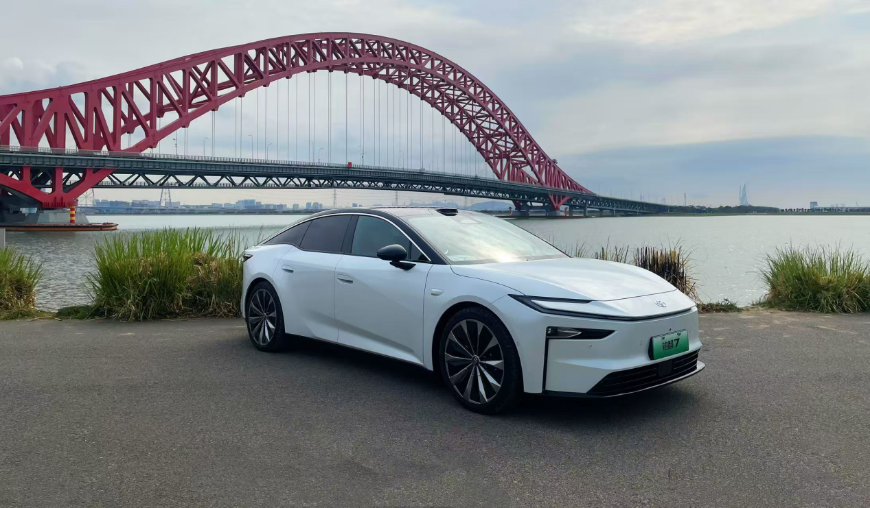 试驾铂智7：中国人做的丰田，终于“对味儿”了